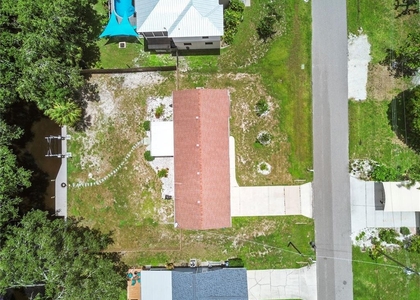4612 8th Street Court E - Photo 1