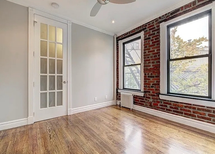 37 Cornelia Street - Photo 1