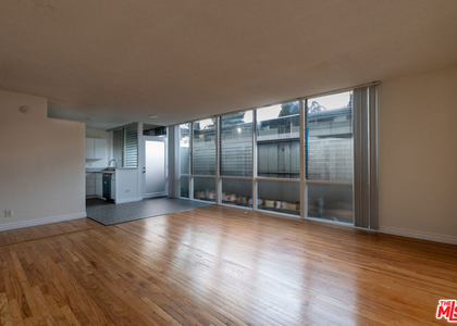 11131 Rose Avenue - Photo 1