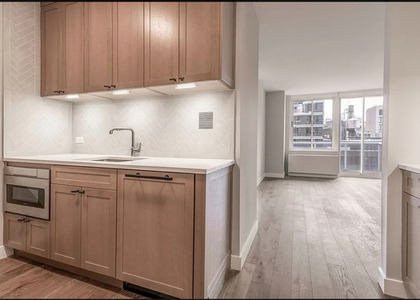 560 West 43rd Street - Photo 1