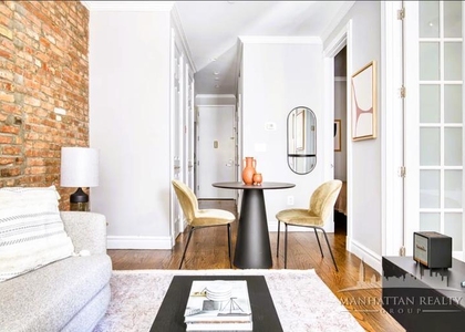 E 13th St - Photo 1