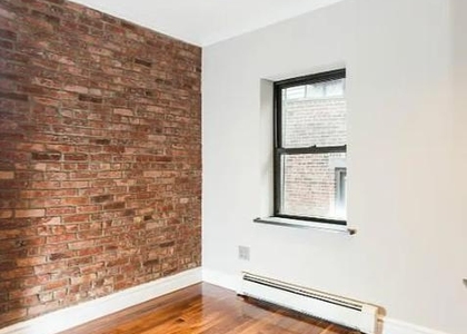 Second Avenue - Photo 1