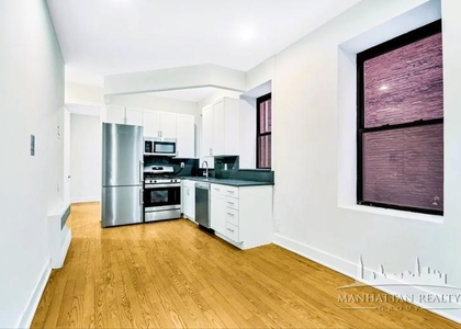 East 25th Street - Photo 1