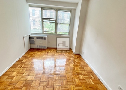 East 80 Street - Photo 1