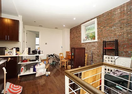 816 Prospect Pl  - Photo 1