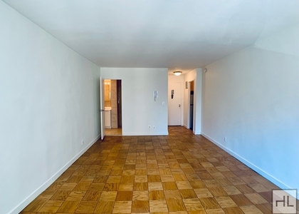 East 36 Street - Photo 1