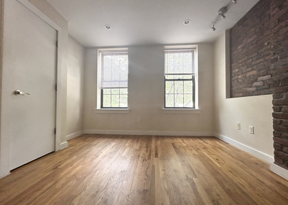 1358 Hancock Street - Photo 1