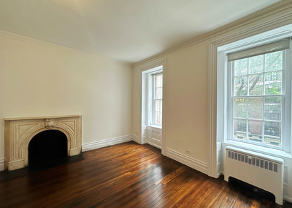 39 East 65th Street - Photo 1