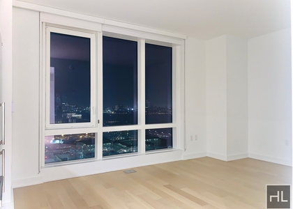 West 38th Street - Photo 1
