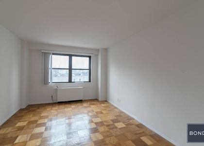 East 89th Street - Photo 1