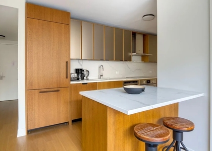 East 54th Street - Photo 1