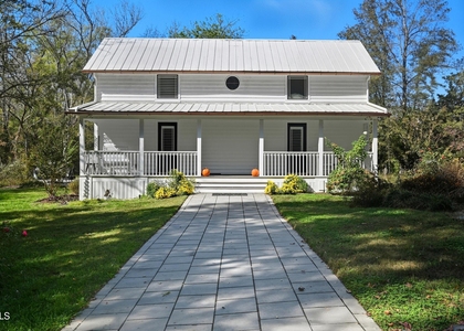 1451 Hawkins Road - Photo 1
