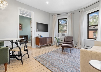 81 E Brookline St - Photo 1