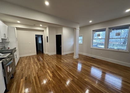 289 Walnut Stoughton - Photo 1
