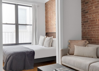 345 West 53rd Street - Photo 1
