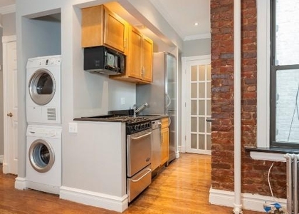 410 East 13th Street - Photo 1