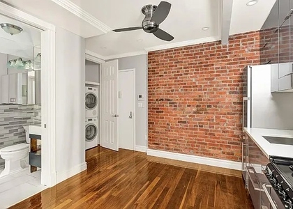 East 101st Street - Photo 1