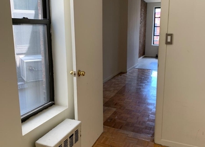 east 89th st. 3room railroad - Photo 1