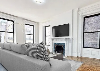 EAST 91ST STREET - Photo 1