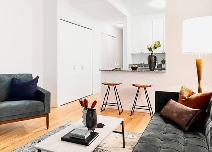 6th Avenue - Photo 1