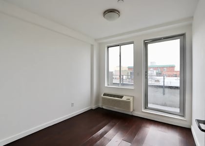 286 Stanhope Street - Photo 1
