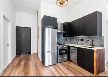 16 Howard Avenue - Photo 1