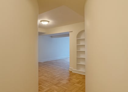 East 56th Street - Photo 1