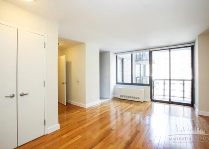 W 48th St - Photo 1