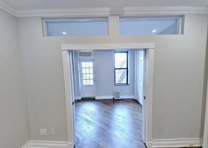 East 10th Street & Avenue A - Photo 1