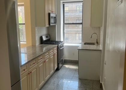 West 181 Street - Photo 1
