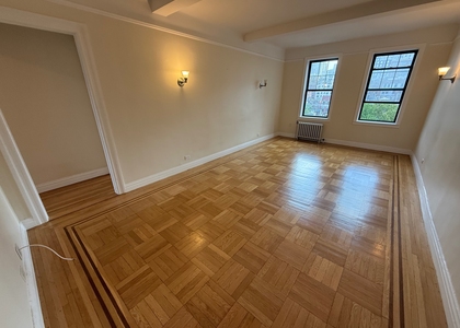East 92nd Street - Photo 1