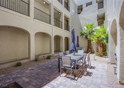 2555 Hampton Road - Photo 1