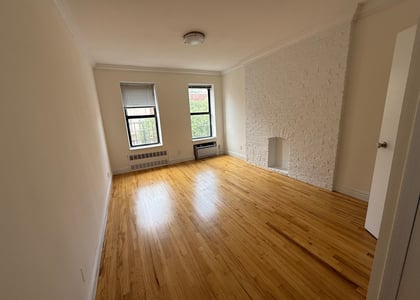 323 East 83rd Street - Photo 1