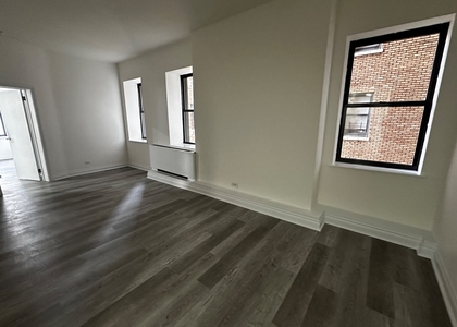 West 34th Street & 6th Ave - Photo 1