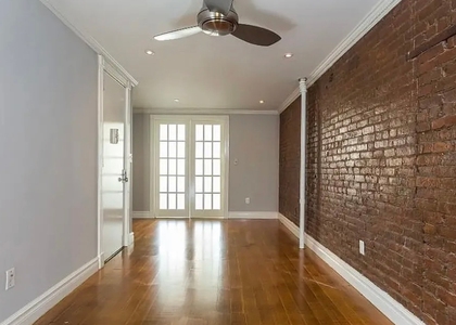East 7th Street - Photo 1