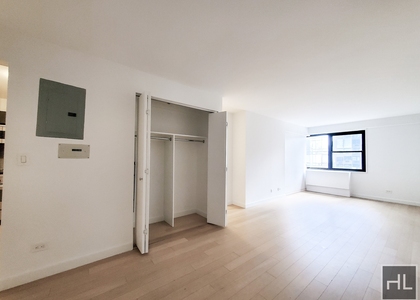 East 39th Street - Photo 1