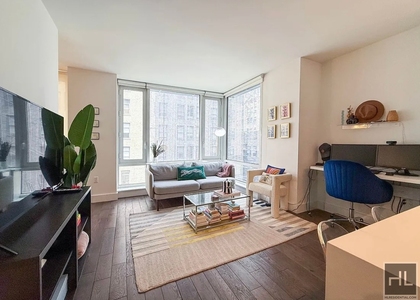 Broome Street - Photo 1