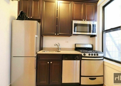 West 10th Street - Photo 1