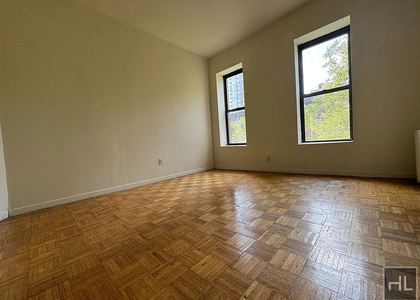 323a East 89th Street - Photo 1