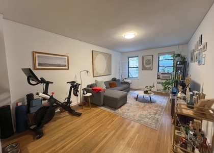 55 W 92nd Street - Photo 1
