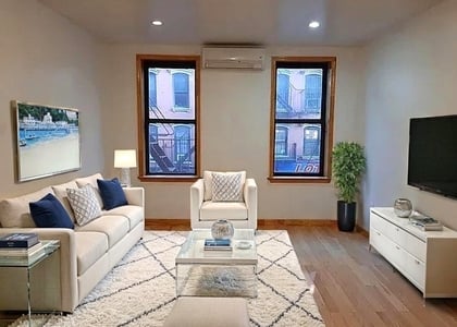 87 Clinton Street - Photo 1