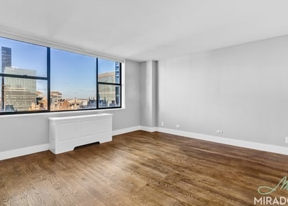 330 E 39th Street - Photo 1