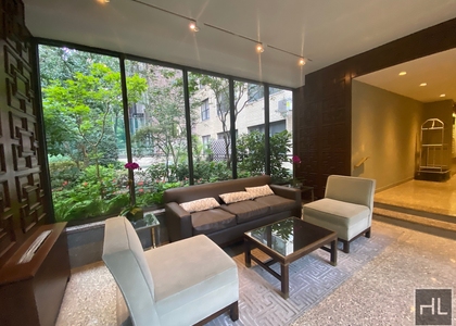 East 49 Street - Photo 1