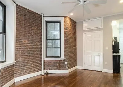 East 18th Street - Photo 1