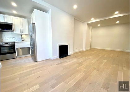 East 48th Street - Photo 1