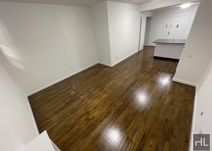 West 73 Street - Photo 1