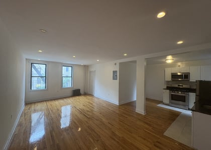 270 Fort Washington Avenue - Photo 1