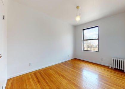 West 11th Street - Photo 1