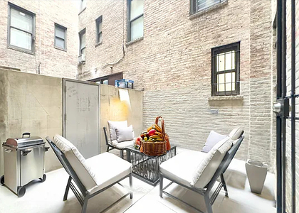 405 West 45th Street - Photo 1