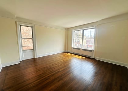 120 West 86th - Photo 1